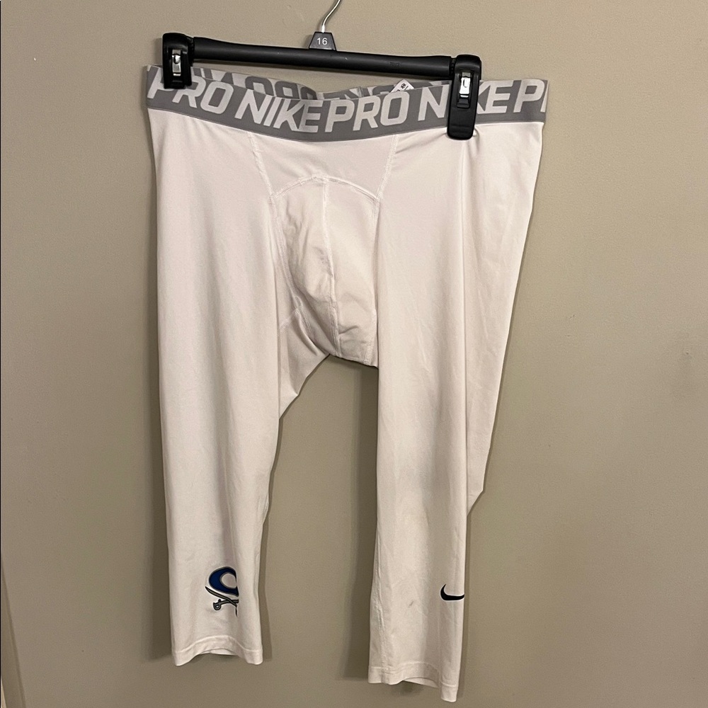 Nike Pro Men's White 3/4 length leggings